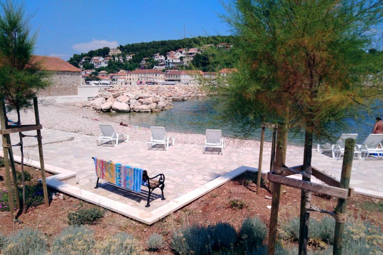 Holiday House With A Parking Space Svirce, Hvar - 17682 Vrbanj Exterior photo