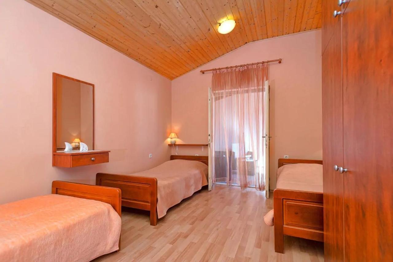 Holiday House With A Parking Space Svirce, Hvar - 17682 Vrbanj Exterior photo