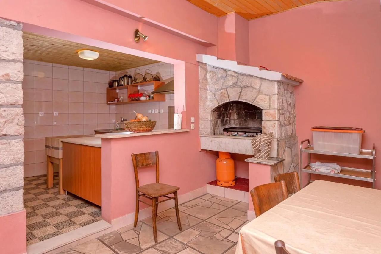 Holiday House With A Parking Space Svirce, Hvar - 17682 Vrbanj Exterior photo
